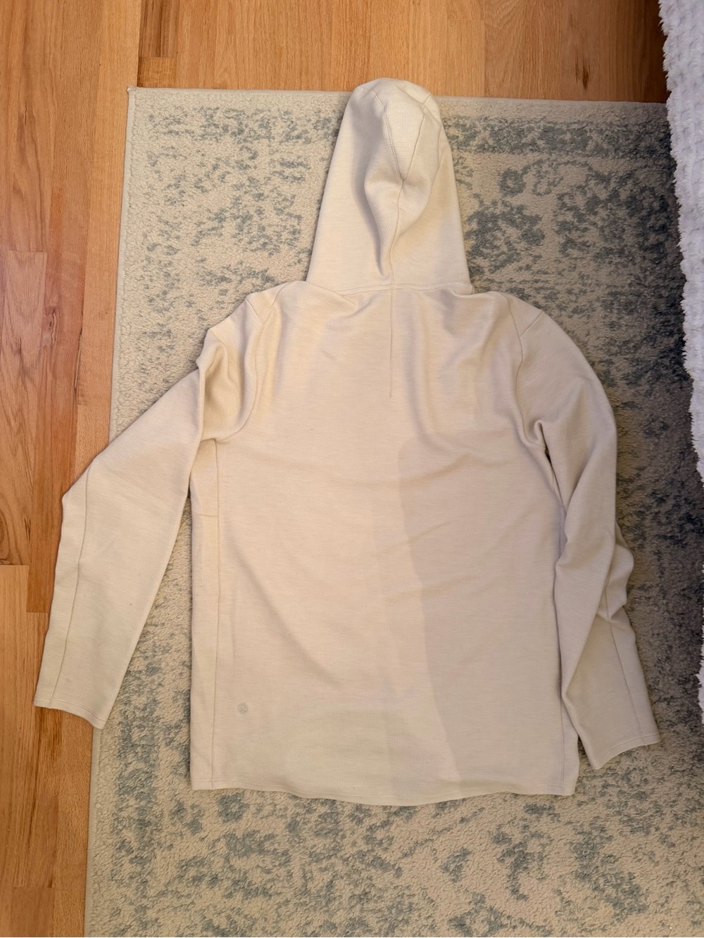 Lululemon Shift Stitch Hoodie in Heathered White Opal - Picture 3 of 3